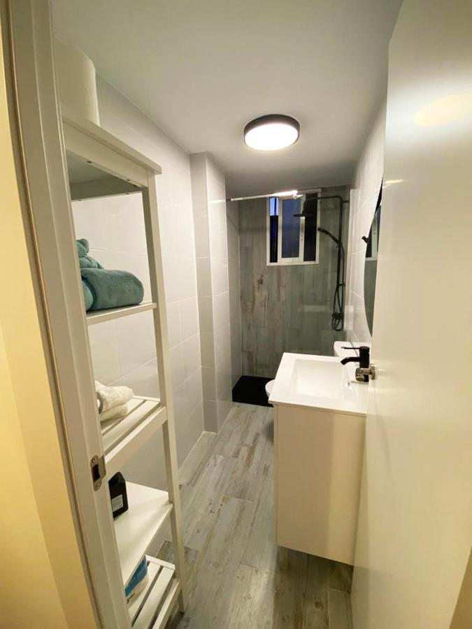Malvarrosa Private Rooms In Shared Apartment Valencia Bagian luar foto