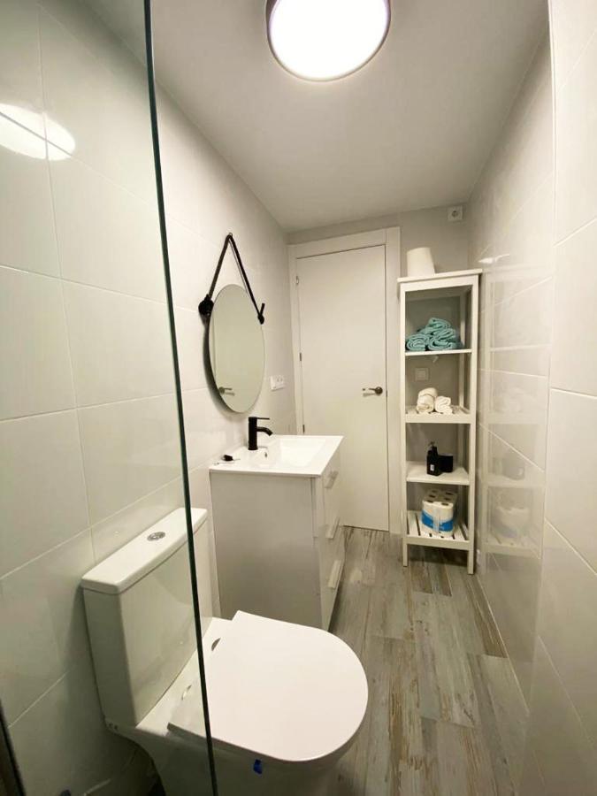 Malvarrosa Private Rooms In Shared Apartment Valencia Bagian luar foto