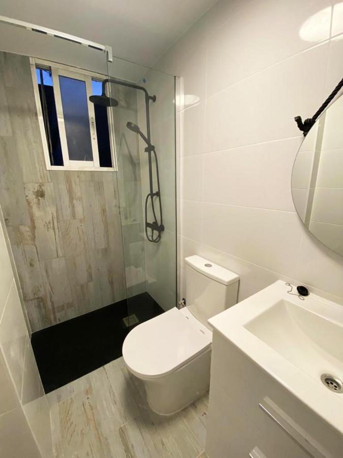 Malvarrosa Private Rooms In Shared Apartment Valencia Bagian luar foto